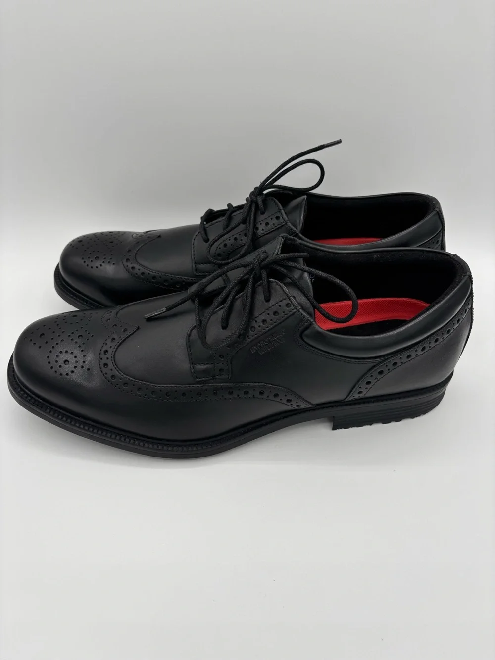 Rockport Essential Details Wingtip Wareproof Oxfords Black Leather Men’s 10.5
